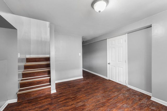 2302 N Hamlin Avenue, Chicago, IL 60647