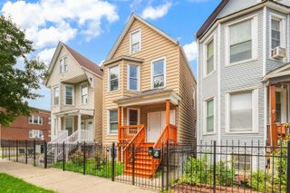 2302 N Hamlin Avenue, Chicago, IL 60647