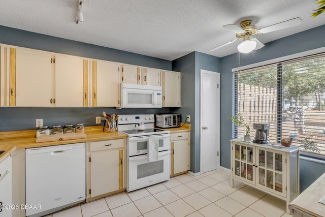 49 Crooked Pine Road, Port Orange, FL 32128