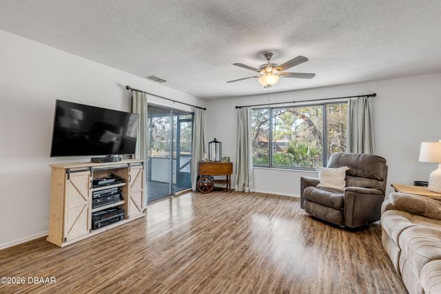 49 Crooked Pine Road, Port Orange, FL 32128