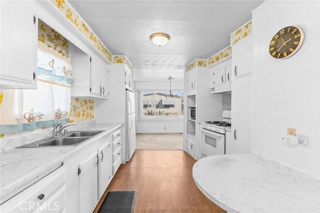 4133 W Wilson Street 16, Banning, CA 92220