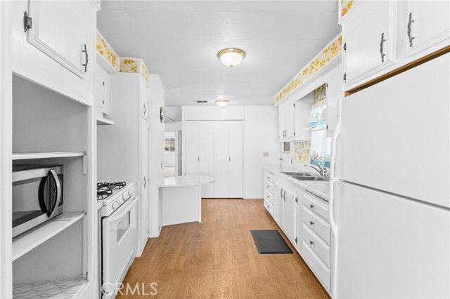 4133 W Wilson Street 16, Banning, CA 92220