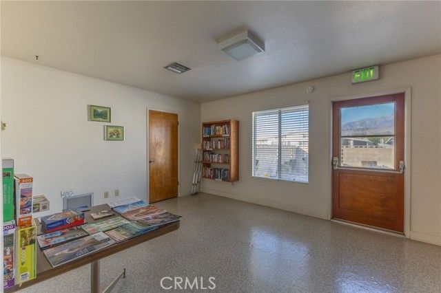 4133 W Wilson Street 16, Banning, CA 92220