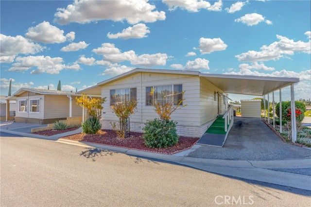 4133 W Wilson Street 16, Banning, CA 92220