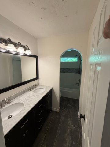 727 Angelina Drive, Conroe, TX 77302
