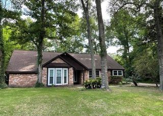 727 Angelina Drive, Conroe, TX 77302