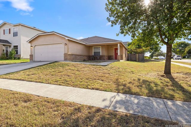 100 Cypress Willow, Cibolo, TX 78108