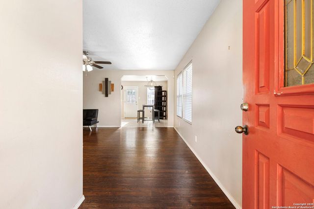 100 Cypress Willow, Cibolo, TX 78108