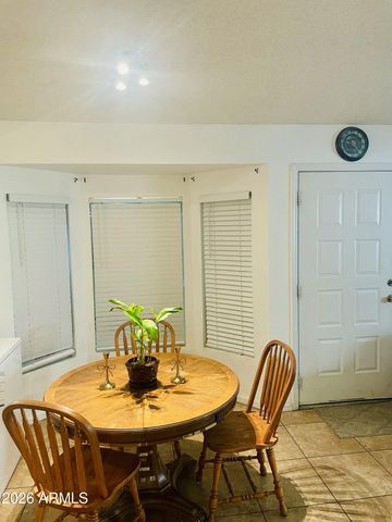 5230 W JUPITER Way N, Chandler, AZ 85226