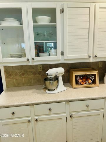 5230 W JUPITER Way N, Chandler, AZ 85226