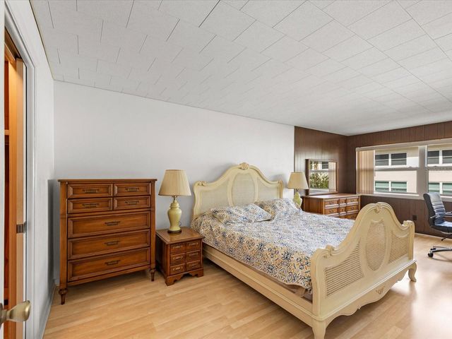 1235 S HIGHLAND AVENUE 2-207, Clearwater, FL 33756