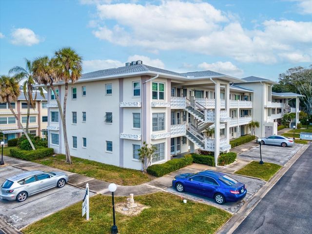 1235 S HIGHLAND AVENUE 2-207, Clearwater, FL 33756