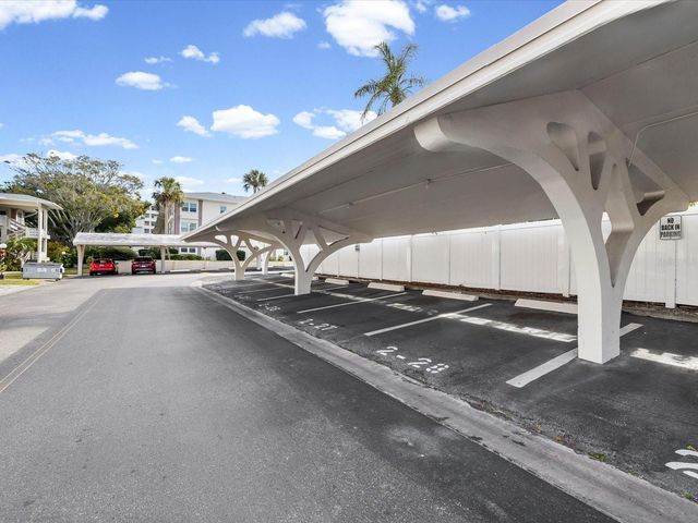 1235 S HIGHLAND AVENUE 2-207, Clearwater, FL 33756