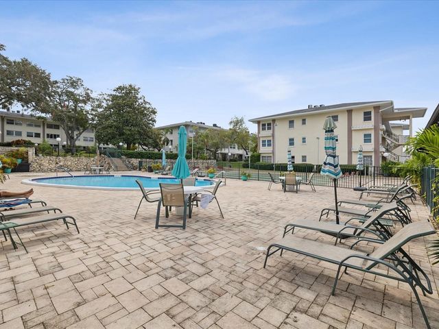 1235 S HIGHLAND AVENUE 2-207, Clearwater, FL 33756