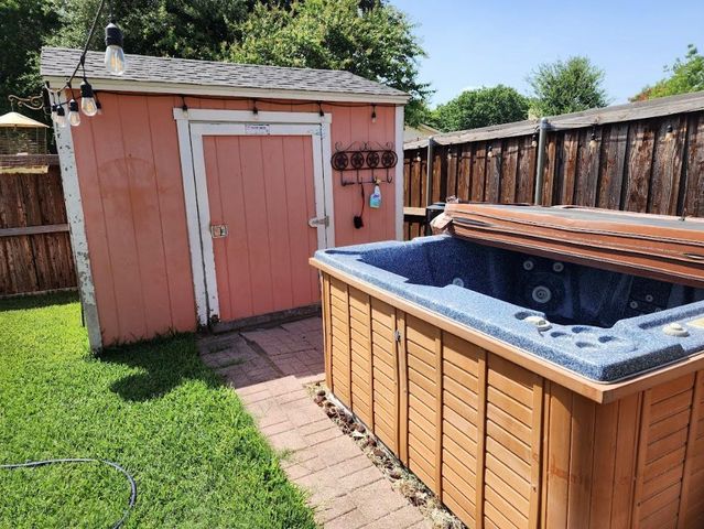 1918 Lewis Trail, Grand Prairie, TX 75052