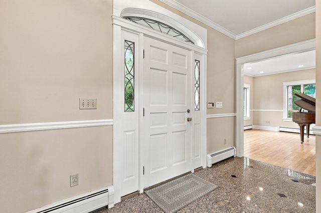176 Putnam Rd, Holden, MA 01520