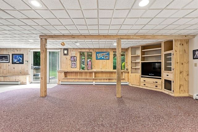 176 Putnam Rd, Holden, MA 01520