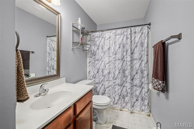 26 Dean Wells Court, Warrenton, MO 63383