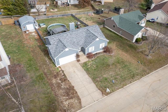 26 Dean Wells Court, Warrenton, MO 63383