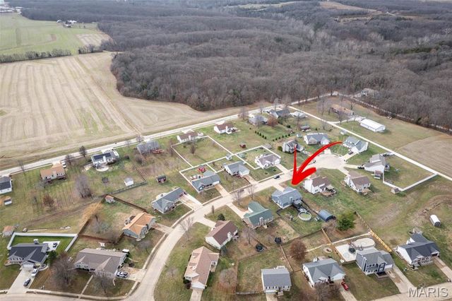 26 Dean Wells Court, Warrenton, MO 63383