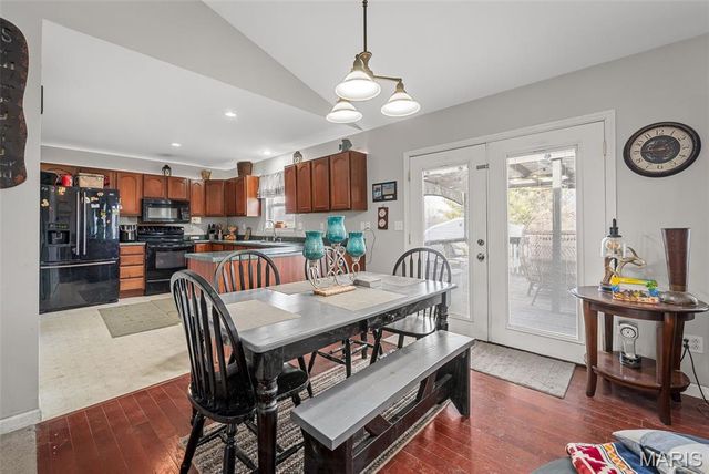 26 Dean Wells Court, Warrenton, MO 63383