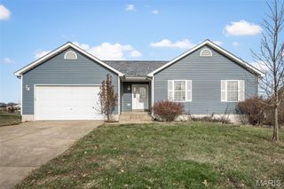 26 Dean Wells Court, Warrenton, MO 63383