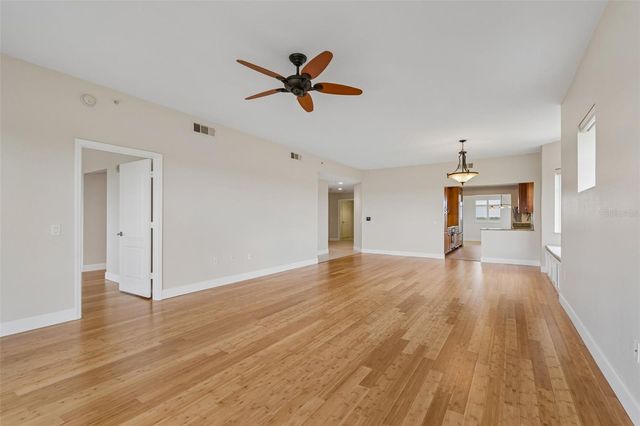12033 GANDY BOULEVARD N 151, St Petersburg, FL 33702