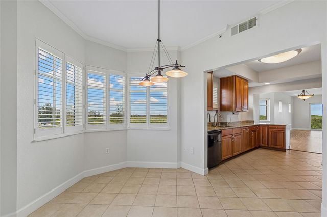 12033 GANDY BOULEVARD N 151, St Petersburg, FL 33702