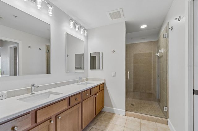 12033 GANDY BOULEVARD N 151, St Petersburg, FL 33702