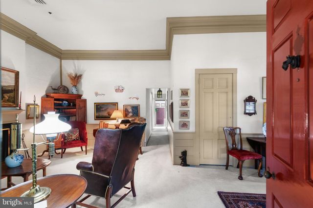 381 E SWEDESFORD RD, Wayne, PA 19087
