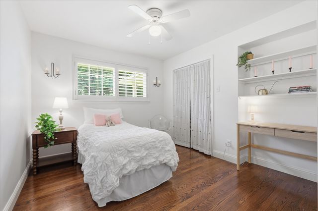 406 Saint Lukes Drive, Richardson, TX 75080