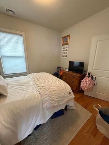 440 Windsor Street 440, Cambridge, MA 02141