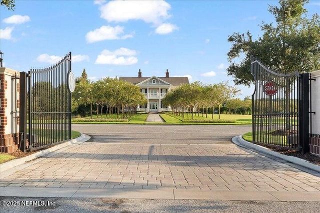 183 FREMONT Avenue, St. Augustine, FL 32095