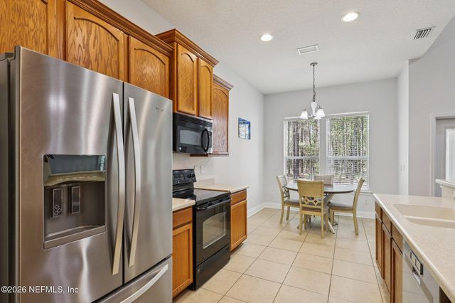 544 CANDLEBARK Drive, Jacksonville, FL 32225