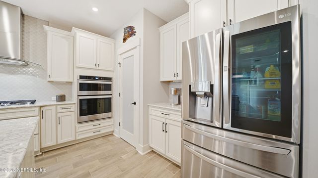 1446 PANTHER PRESERVE Parkway, Jacksonville, FL 32221