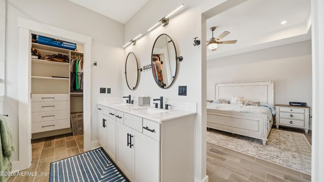 1446 PANTHER PRESERVE Parkway, Jacksonville, FL 32221