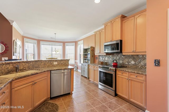 1111 Parkmore Court, Leland, NC 28451