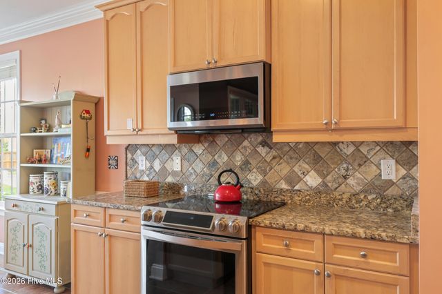 1111 Parkmore Court, Leland, NC 28451