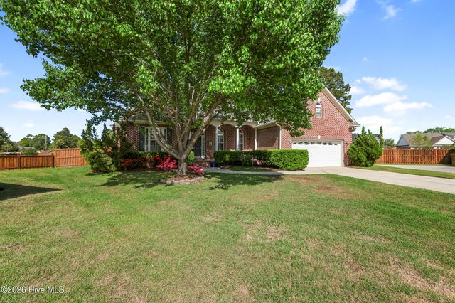 1111 Parkmore Court, Leland, NC 28451