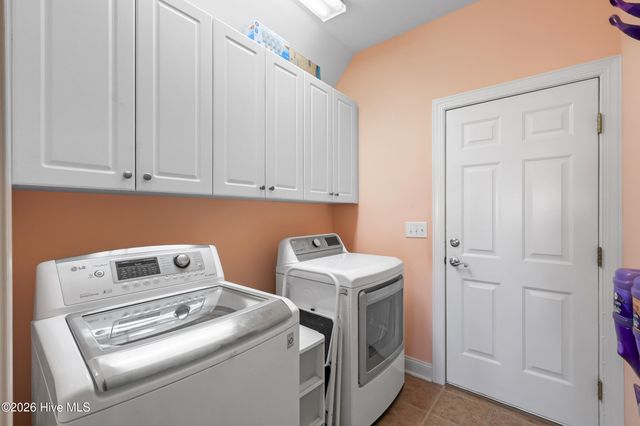 1111 Parkmore Court, Leland, NC 28451