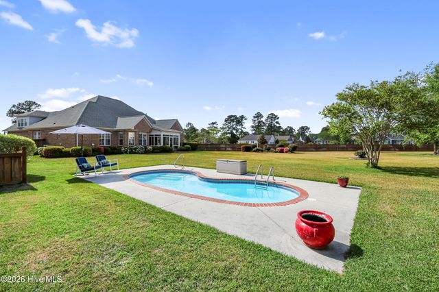 1111 Parkmore Court, Leland, NC 28451