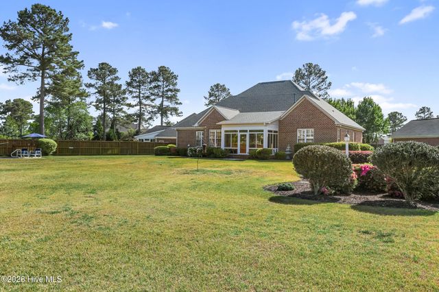 1111 Parkmore Court, Leland, NC 28451
