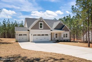 5004 Arcadia Way, West End, NC 27376