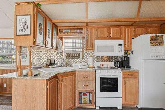 403 Brazos Harbor Drive, Granbury, TX 76048