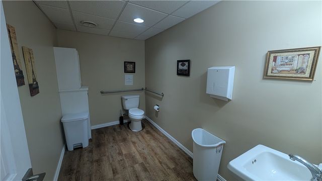 2140 N College Avenue 1, Fayetteville, AR 72703