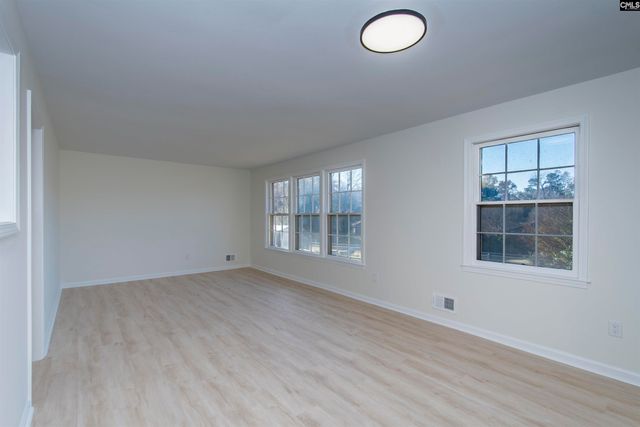 108 Vale Drive, Lexington, SC 29073