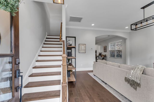 208 Cedar Place Row, Nashville, TN 37221