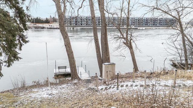 1721 W MAIN STREET, Little Chute, WI 54911