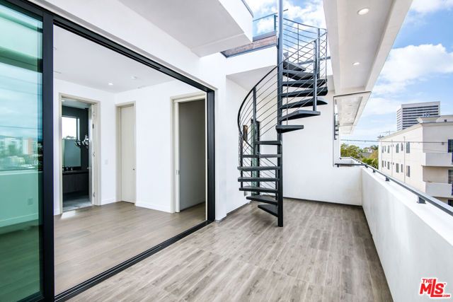 1819 Veteran Avenue, Los Angeles, CA 90025