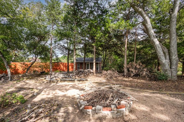 105 Woodlands Court, Ovilla, TX 75154